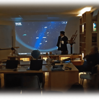 Galile_et_son_planetarium Conférence sur l'astronomie par Galilée et son planétarium